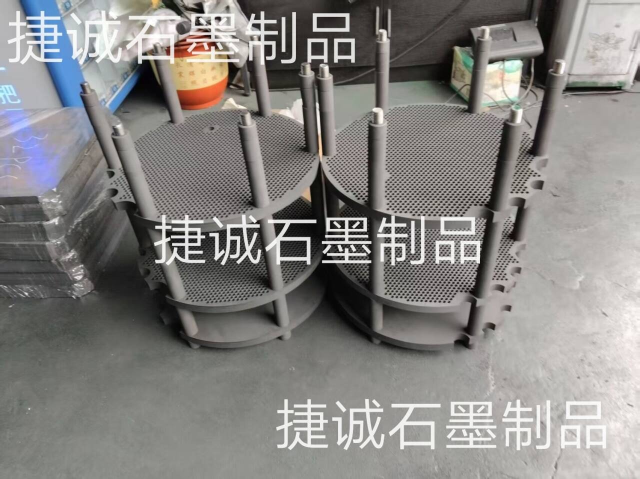 高純度石墨燒結盤，石墨盤，高純石墨盤，石墨盤加工，推板爐石墨盤，鐘罩爐石墨盤，石墨盤加工廠，石墨盤生產廠家